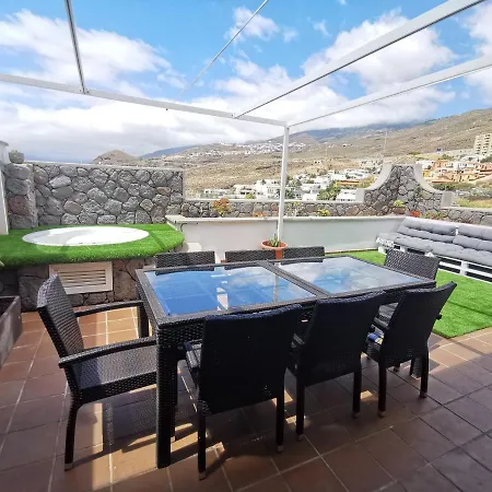 Apartment Con Vistas Al Mar Y Jacuzzi Privado