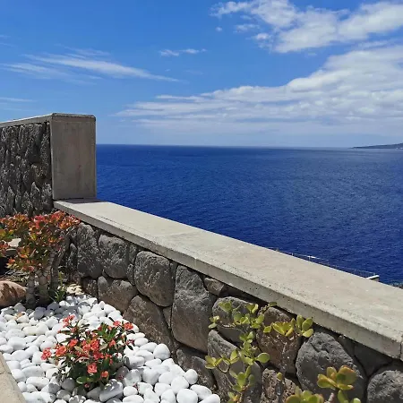 Con Vistas Al Mar Y Jacuzzi Privado アパート *