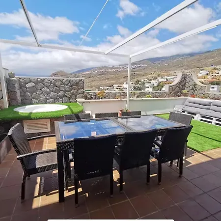 アパート Con Vistas Al Mar Y Jacuzzi Privado *